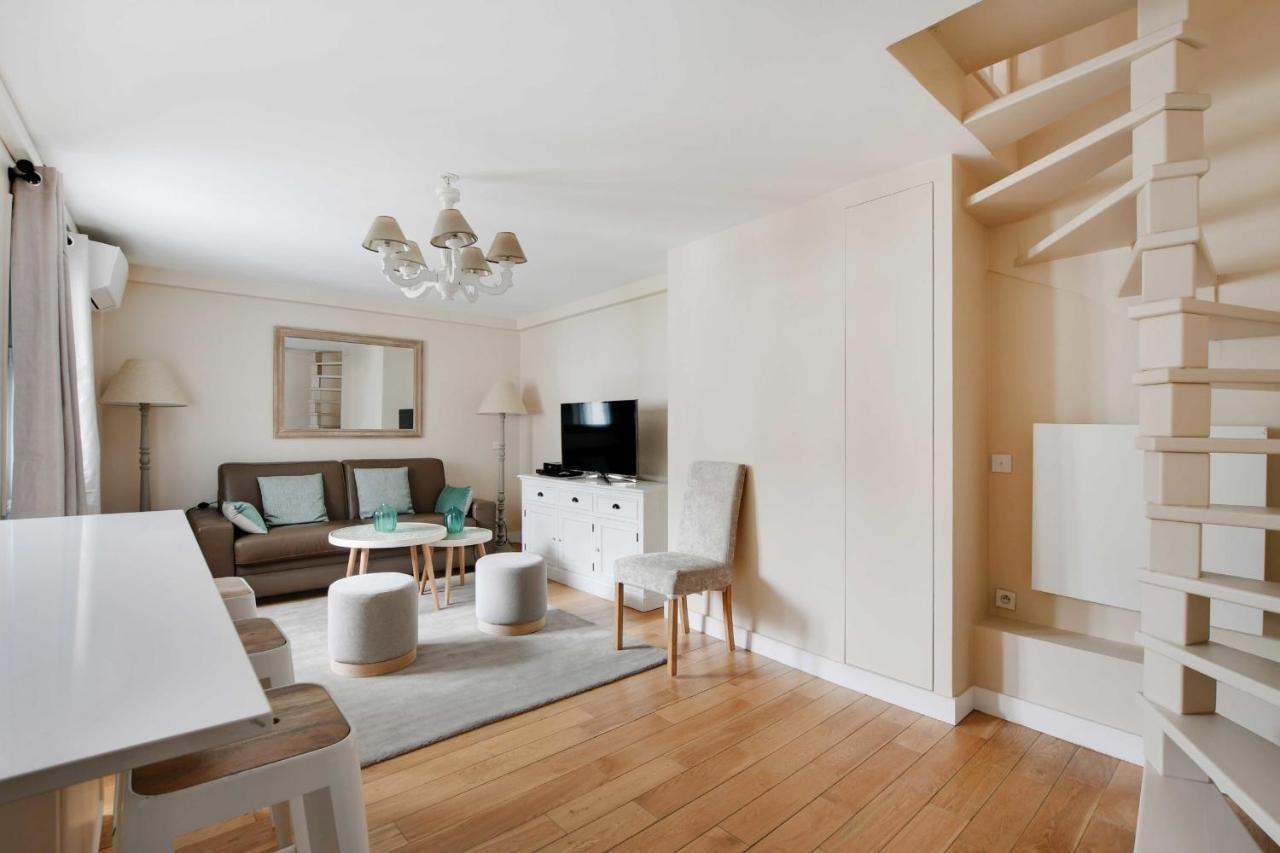 Amazing Duplex 4P- Louvre Museum Apartment Париж Екстериор снимка